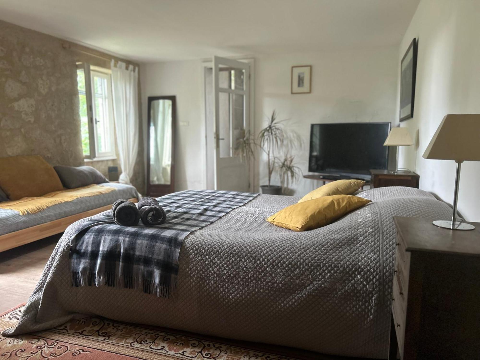 Bed and Breakfast Pedauge Moncrabeau Zewnętrze zdjęcie